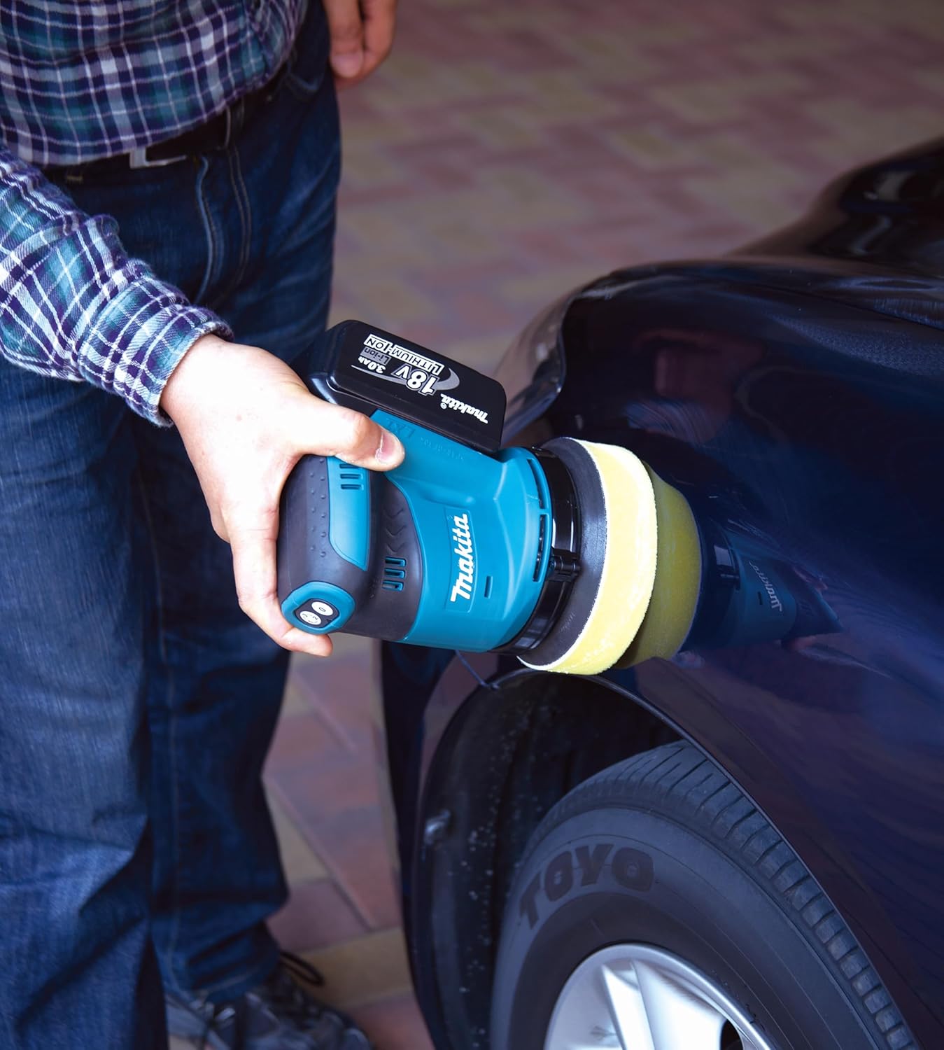 Makita 18V Cordless Orbital Sander DBO180Z ā Smooth Finish, Body Only