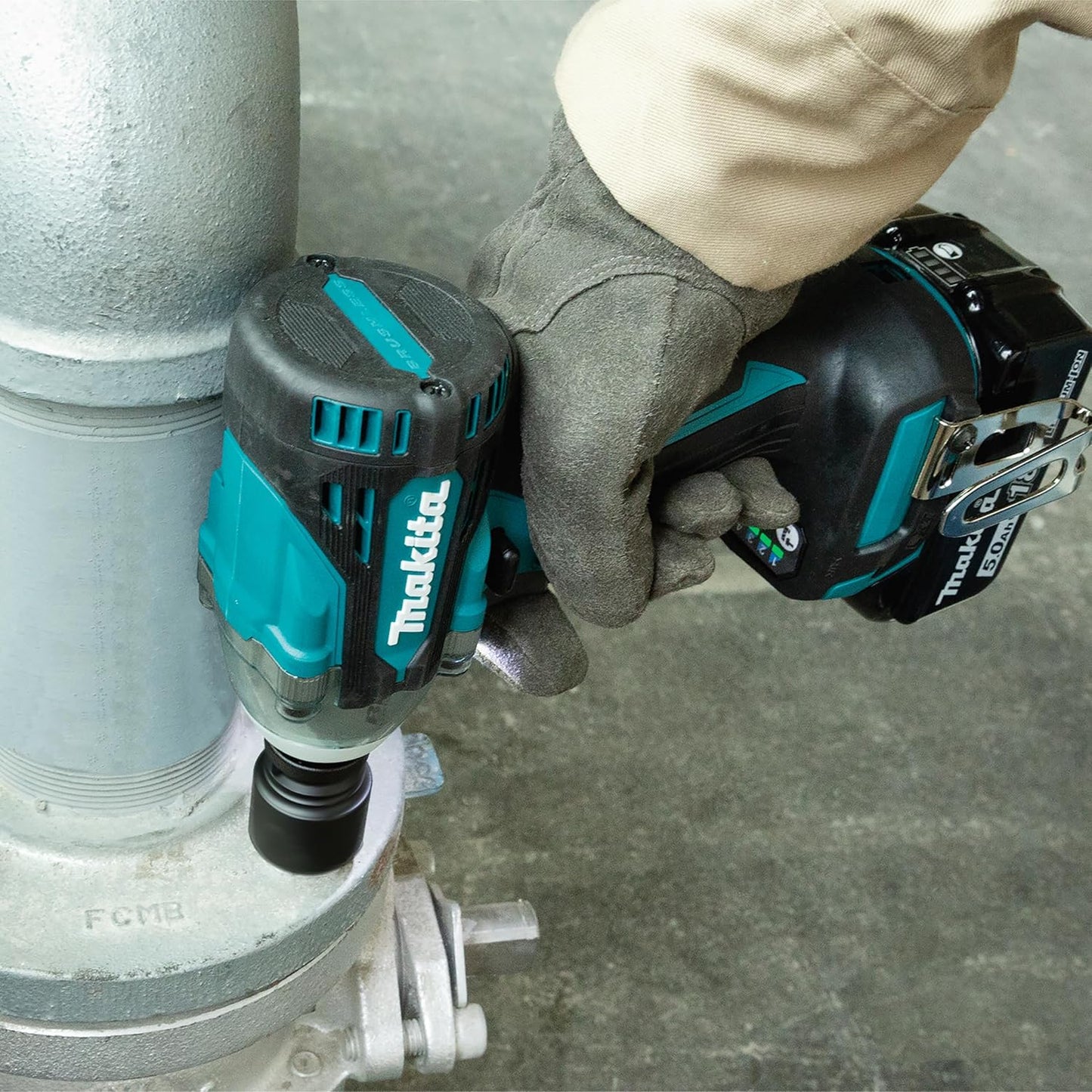 Makita 18V Brushless Impact Wrench DTW300Z β Compact Power, Body Only